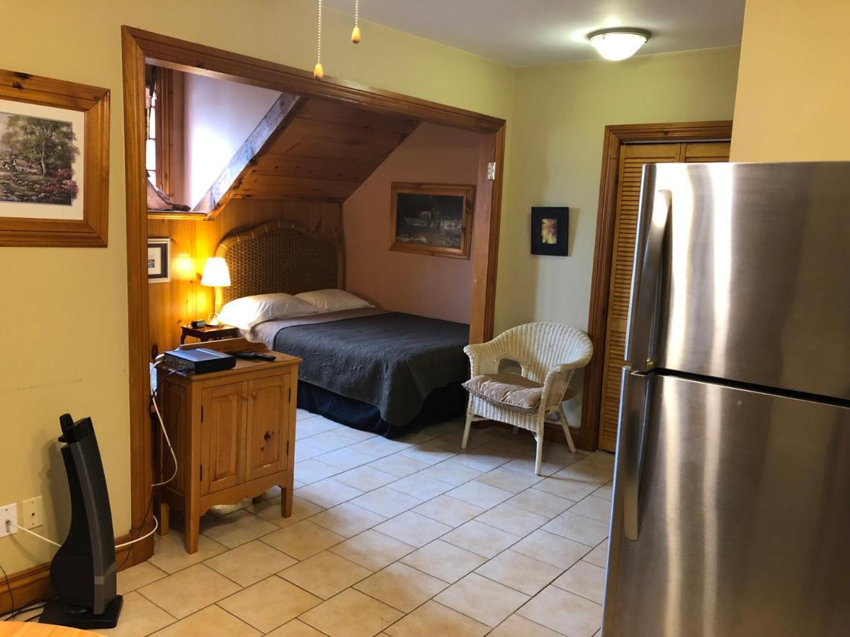Manoir Ramezay Hotell Marieville Exteriör bild